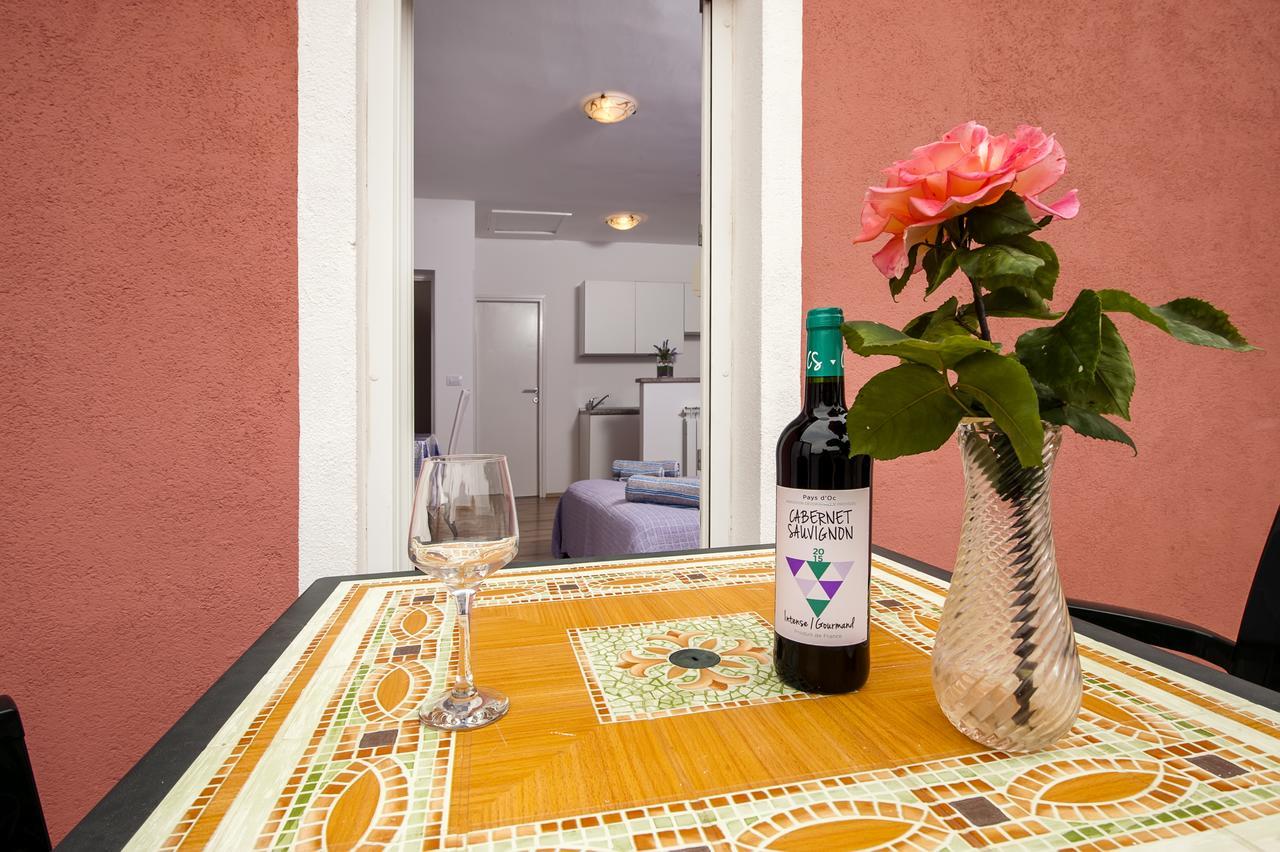 Apartments Roko Rovinj Extérieur photo